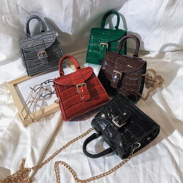 mini small square bag 2020 fashion new quality pu leather women's handbag vintage crocodile pattern chain shoulder messenger bag
mini small square bag 2020 fashion new quality pu leather women's handbag vintage crocodile pattern chain shoulder messenger bag
