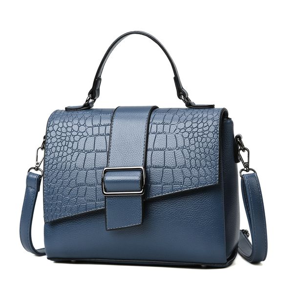 2020 new foreign trade bag womens large capacity handbag leather messenger bag crocodile pattern all-match shoulder bag
2020 new foreign trade bag womens large capacity handbag leather messenger bag crocodile pattern all-match shoulder bag