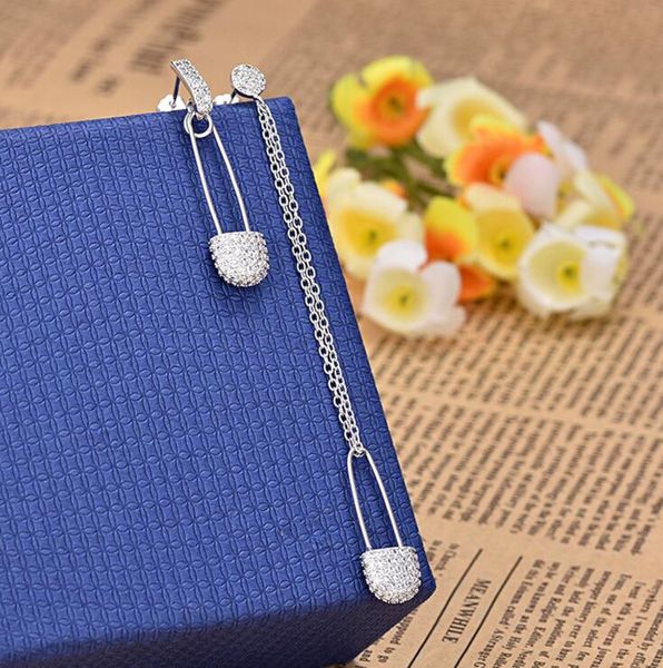 stud 2021 fashion women european safety chain micro pave cz unique silver plated rose gold color long delicate elegant earring, Golden;silver
stud 2021 fashion women european safety chain micro pave cz unique silver plated rose gold color long delicate elegant earring, Golden;silver