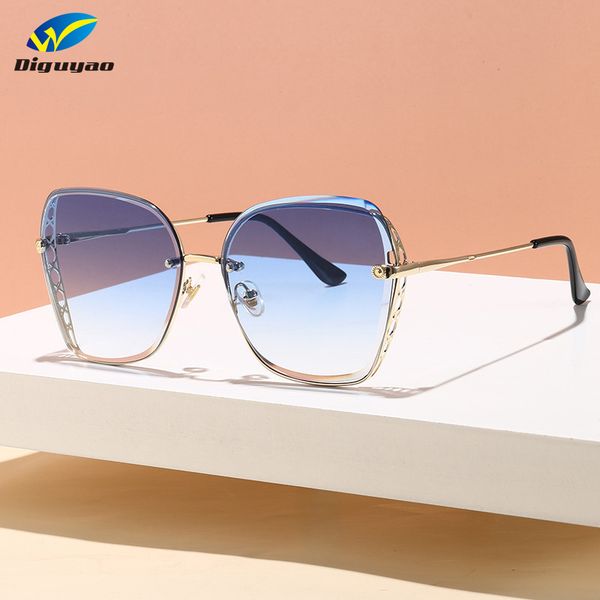 diguyao 2020 blue square wrap sunglasses retro women brand designer trendy gradient polygon glasses female uv400 gafas de sol, White;black
diguyao 2020 blue square wrap sunglasses retro women brand designer trendy gradient polygon glasses female uv400 gafas de sol, White;black