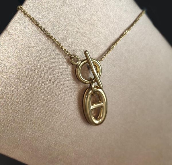 titanium steel simple front buckle wear geometric long necklace fashion chain, Silver
titanium steel simple front buckle wear geometric long necklace fashion chain, Silver