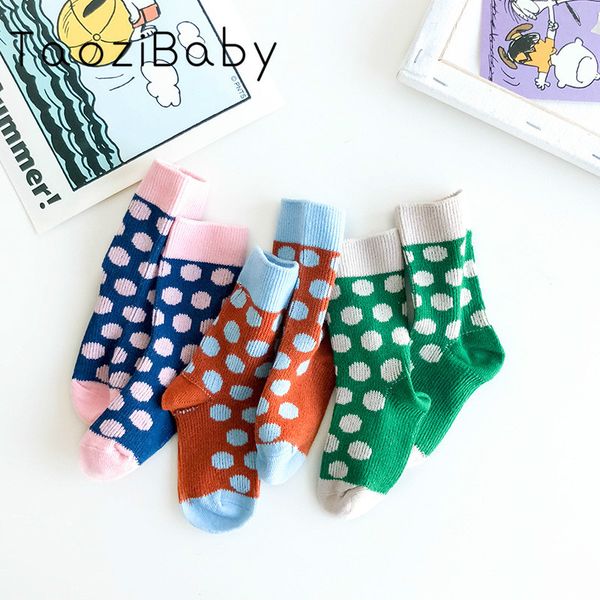 newborn girl socks 2020 new korean children socks spring new double needle knitting color matching polka dot stuff, Pink;yellow
newborn girl socks 2020 new korean children socks spring new double needle knitting color matching polka dot stuff, Pink;yellow