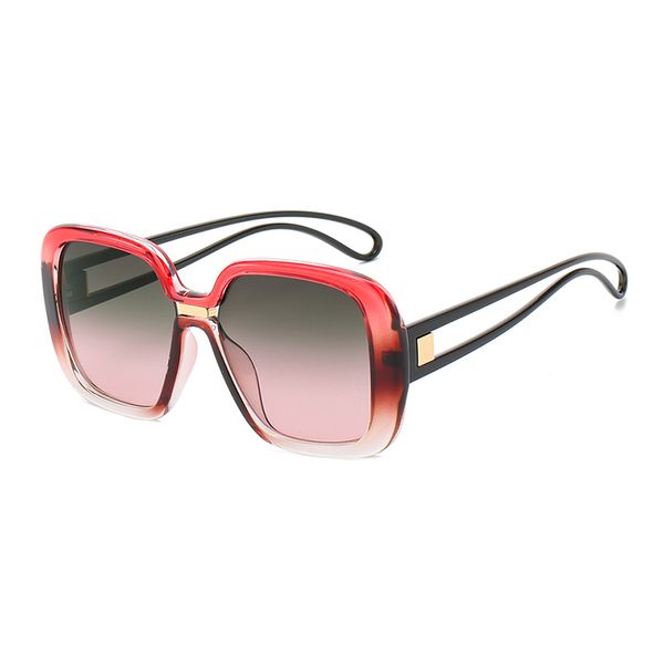 fashion retro hollow temple square frame personality women sunglasses plastic material lenses 2034 uv400 google eyewear, White;black 
fashion retro hollow temple square frame personality women sunglasses plastic material lenses 2034 uv400 google eyewear, White;black