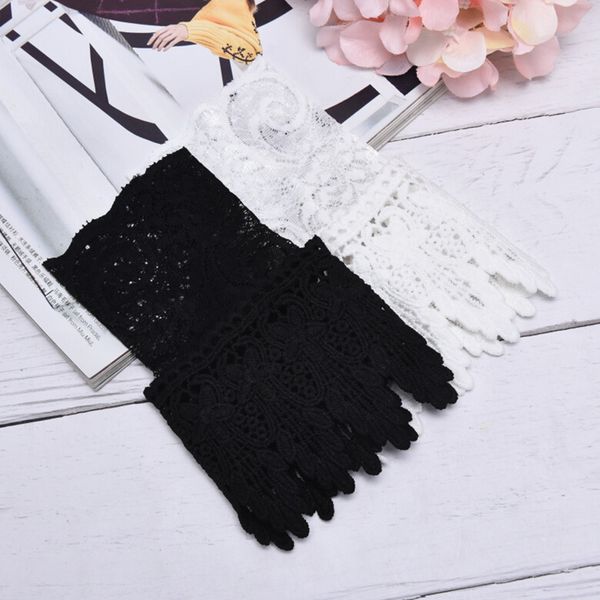 new girl lace pleated ruched false cuffs women fake flare sleeves floral sweater blouse apparel wrist warmers with pearl button, Blue;gray
new girl lace pleated ruched false cuffs women fake flare sleeves floral sweater blouse apparel wrist warmers with pearl button, Blue;gray