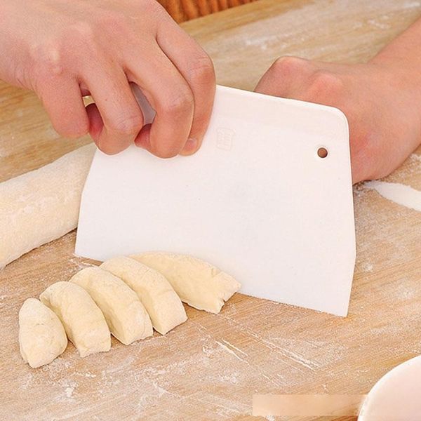 new arrival food-grade plastic scraper diy butter knife cake dough pastry cutter kitchen baking tools gadget
new arrival food-grade plastic scraper diy butter knife cake dough pastry cutter kitchen baking tools gadget