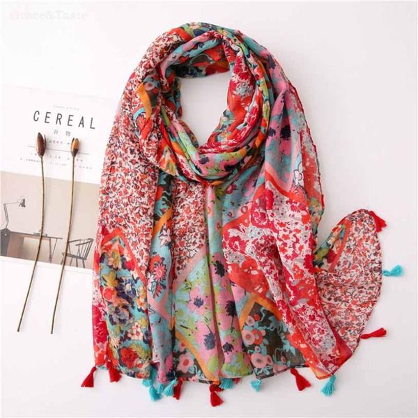 scarves ethnic wind red color matching flowers to prevent the shawl scarf dual-use gauze beach towel femme foulard, Blue;gray
scarves ethnic wind red color matching flowers to prevent the shawl scarf dual-use gauze beach towel femme foulard, Blue;gray