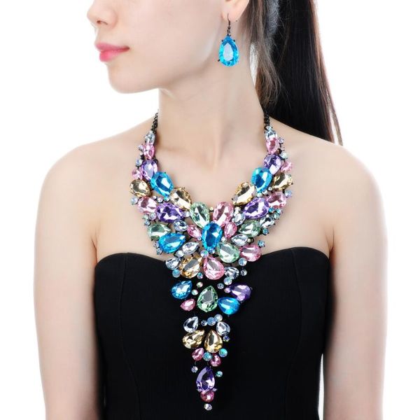 fashion black chain 7 colors crystal acrylic resin choker statement pendant bib necklace earring jewelry set colar women gift, Silver
fashion black chain 7 colors crystal acrylic resin choker statement pendant bib necklace earring jewelry set colar women gift, Silver