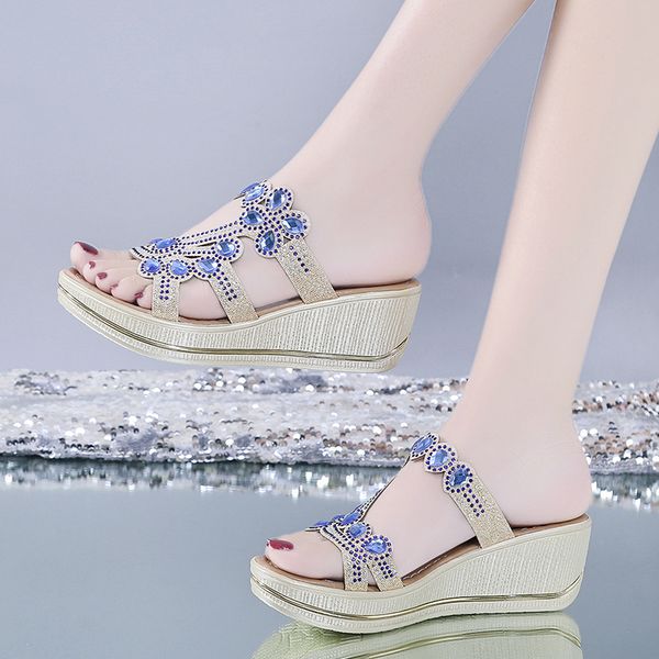 brand women sandals summer crystal rhinestone bling wedge ladies shoes outdoor beach black breathable platform slippers femlae
brand women sandals summer crystal rhinestone bling wedge ladies shoes outdoor beach black breathable platform slippers femlae