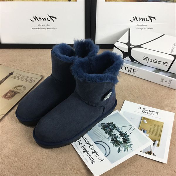 2020 new arrival shoes women snow boots real wool winter warm boots genuine sheepskin leather natural fur non-slip women, Black
2020 new arrival shoes women snow boots real wool winter warm boots genuine sheepskin leather natural fur non-slip women, Black