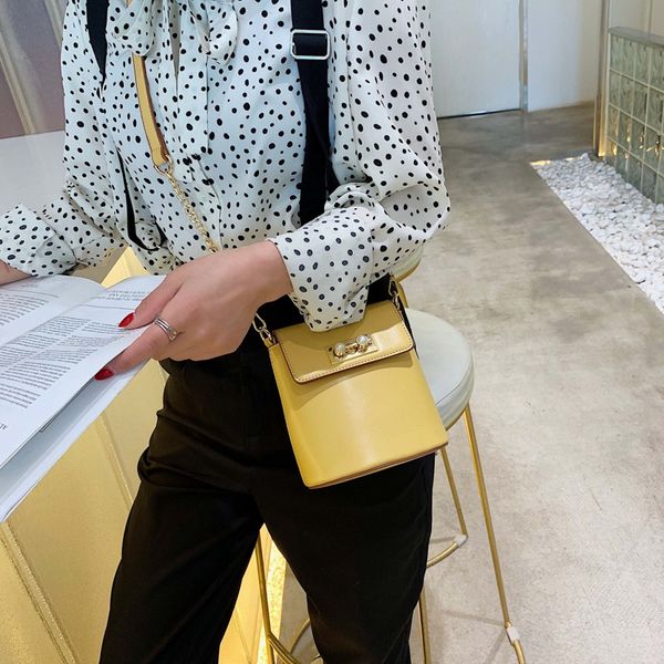 pearl buckle pu leather crossbody bags for women mini shoulder messenger bag female shoulder messenger bags chain handbags tot
pearl buckle pu leather crossbody bags for women mini shoulder messenger bag female shoulder messenger bags chain handbags tot