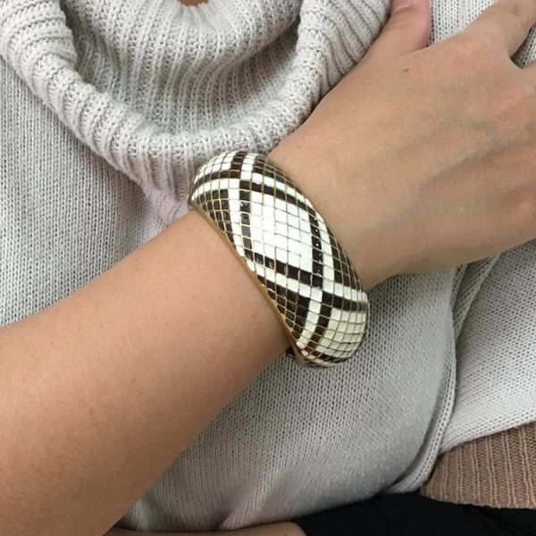 ювелирные изделия змея форма круговой сплав урожай браслеты золото оттенок себе манжета браслеты для женщин ukmoc, Black 
ювелирные изделия змея форма круговой сплав урожай браслеты золото оттенок себе манжета браслеты для женщин ukmoc, Black