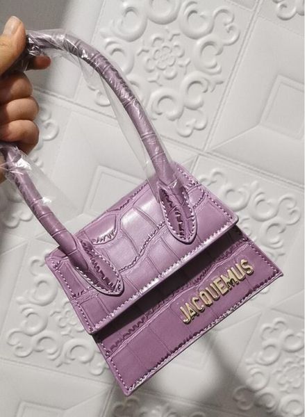 горячие purpletote кошельки и сумки конструктора jacquemus мини crossbody сумки для женщин 2020 высокое качество кожаный мешок sac основной
горячие purpletote кошельки и сумки конструктора jacquemus мини crossbody сумки для женщин 2020 высокое качество кожаный мешок sac основной
