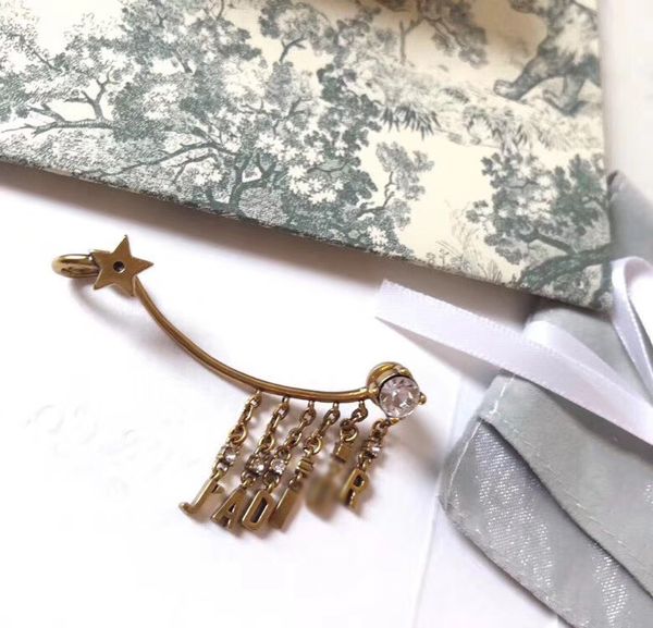 d family / dijia single natural pearl five pointed star female tassel long earrings, Golden
d family / dijia single natural pearl five pointed star female tassel long earrings, Golden