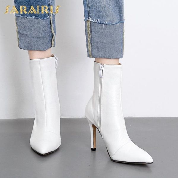 sarairis 2020 fashion new style autumn winter tip boots woman shoes thin high heels concise ankle boots female, Black
sarairis 2020 fashion new style autumn winter tip boots woman shoes thin high heels concise ankle boots female, Black