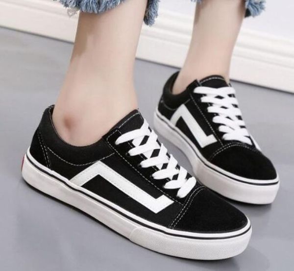 men shoes 2020 new classic low-mens woman canvas casual shoes women canvas shoes size:35-45, Black
men shoes 2020 new classic low-mens woman canvas casual shoes women canvas shoes size:35-45, Black