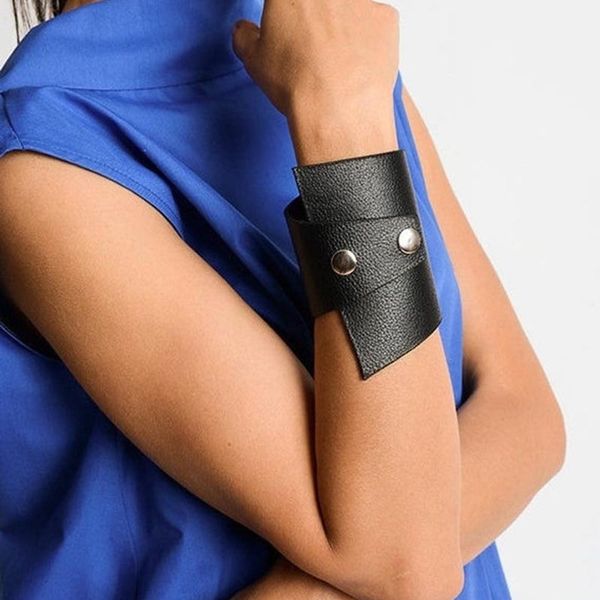 totabc luxury charging leather bracelets for women fashion black charm bracelet birthday gift adjustable jewelry, Golden;silver
totabc luxury charging leather bracelets for women fashion black charm bracelet birthday gift adjustable jewelry, Golden;silver