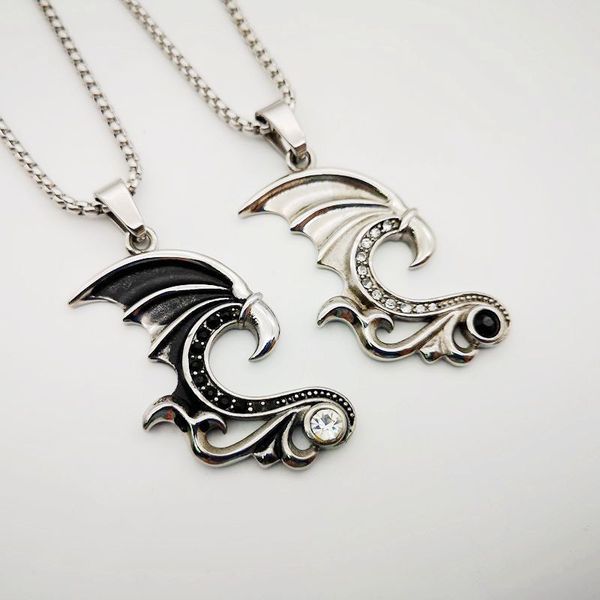 2020 aw new gothetic evil dragon wing pendant necklace vintage silver color stainless steel cz stones dragon wing necklace
2020 aw new gothetic evil dragon wing pendant necklace vintage silver color stainless steel cz stones dragon wing necklace