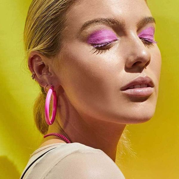 women hoop earring geometric round earrings girls ear jewelry new big circle candy color acrylic earrings jewelry gift, Golden;silver
women hoop earring geometric round earrings girls ear jewelry new big circle candy color acrylic earrings jewelry gift, Golden;silver