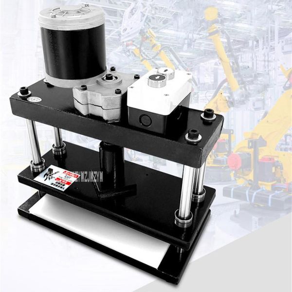 electric die cutting machine leather cutting machine die stamping electric sample 220v/110v ( 390*160mm)
electric die cutting machine leather cutting machine die stamping electric sample 220v/110v ( 390*160mm)