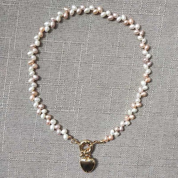 2020 autumn new pearl necklace handmade oval natural pearl choker ladies banquet charm accessories gifts for friends korean, Golden;silver
2020 autumn new pearl necklace handmade oval natural pearl choker ladies banquet charm accessories gifts for friends korean, Golden;silver