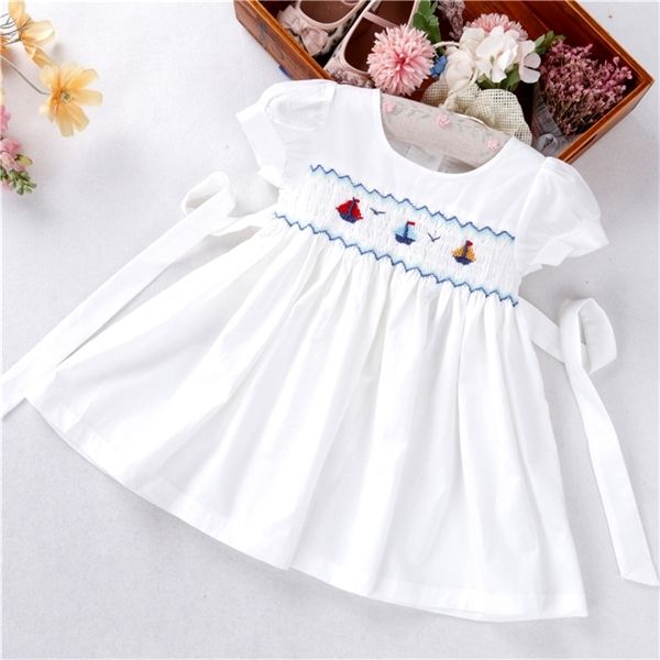 summer baby girls dresses white smocked hand made plain solid cotton sailboat kids clothes 0922, Red;yellow
summer baby girls dresses white smocked hand made plain solid cotton sailboat kids clothes 0922, Red;yellow