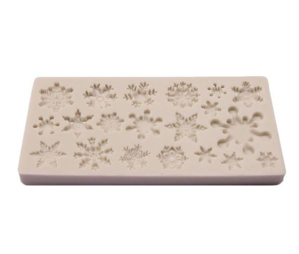 christmas snowflake pattern silicone mold chocolate cake mold baking non-stick and heat-resistant kitchen handmade tools
christmas snowflake pattern silicone mold chocolate cake mold baking non-stick and heat-resistant kitchen handmade tools