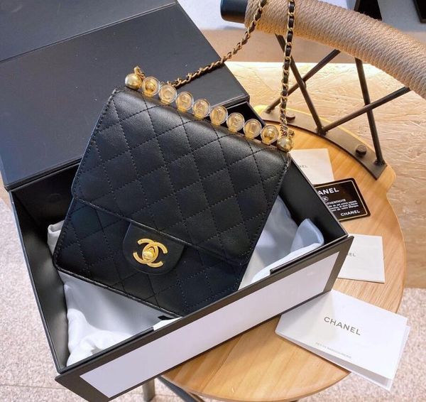 2020 New Fashion Lattice Handbag High Quality Flip Chain Women Real Leather Handbag Women Shoulder Messenger Bag Fashion Women bag with box
2020 New Fashion Lattice Handbag High Quality Flip Chain Women Real Leather Handbag Women Shoulder Messenger Bag Fashion Women bag with box