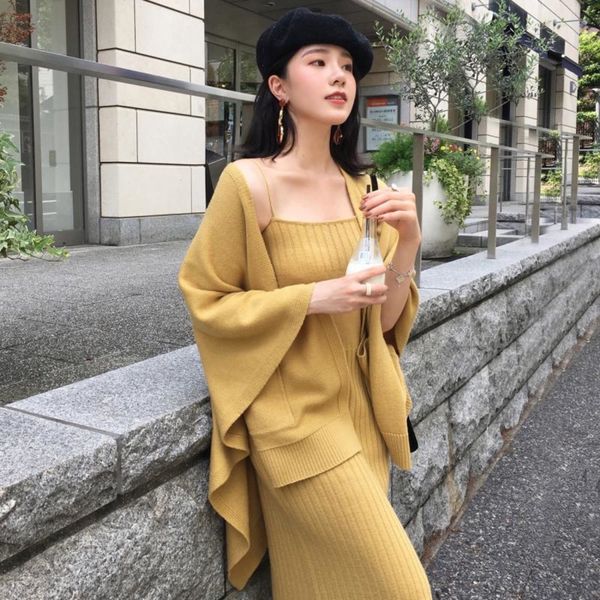 2020 spring and autumn new fashion temperament knitted dress set solid suspender suspender skirt sling sling skirt color sweater cardigan tw, Gray
2020 spring and autumn new fashion temperament knitted dress set solid suspender suspender skirt sling sling skirt color sweater cardigan tw, Gray