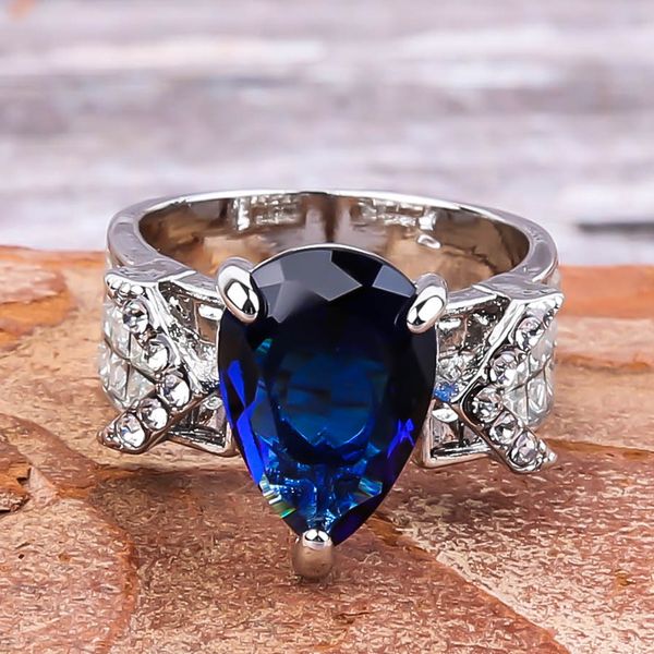 wedding rings fashion waterdrop shape blue crystal ring clear princess cut cz for women band engagement anniversary gifts z3m815, Slivery;golden
wedding rings fashion waterdrop shape blue crystal ring clear princess cut cz for women band engagement anniversary gifts z3m815, Slivery;golden