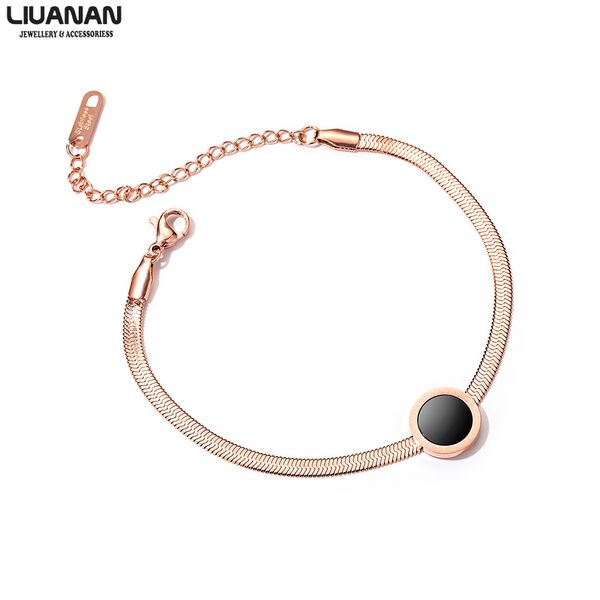 2020 new rose gold snake chain bracelet stainless steel round black shell charm bracelet for women female simple jewelry gift, Golden;silver
2020 new rose gold snake chain bracelet stainless steel round black shell charm bracelet for women female simple jewelry gift, Golden;silver
