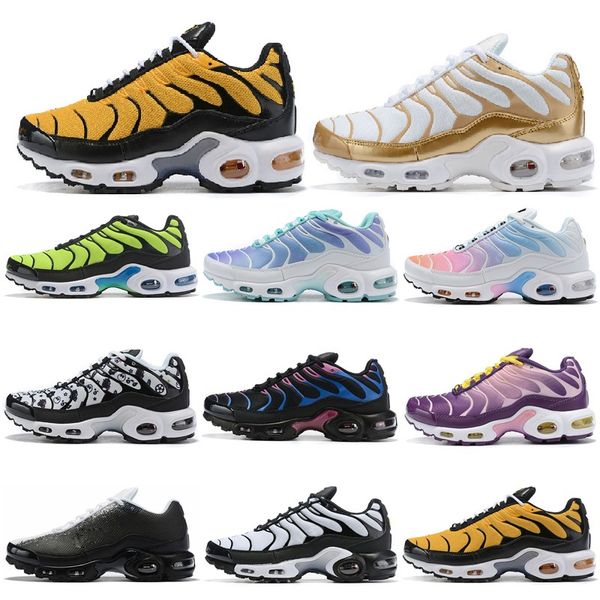 new arrival color outdoor tn sneakers tn plus 95 breathable air cusion desingers casual shoes eur36-45
new arrival color outdoor tn sneakers tn plus 95 breathable air cusion desingers casual shoes eur36-45