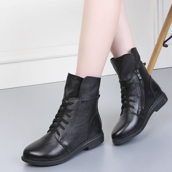 2020 fashion cow genuine leather women ankle boots square heel short boots ladies lace up motorcycle black red booties
2020 fashion cow genuine leather women ankle boots square heel short boots ladies lace up motorcycle black red booties