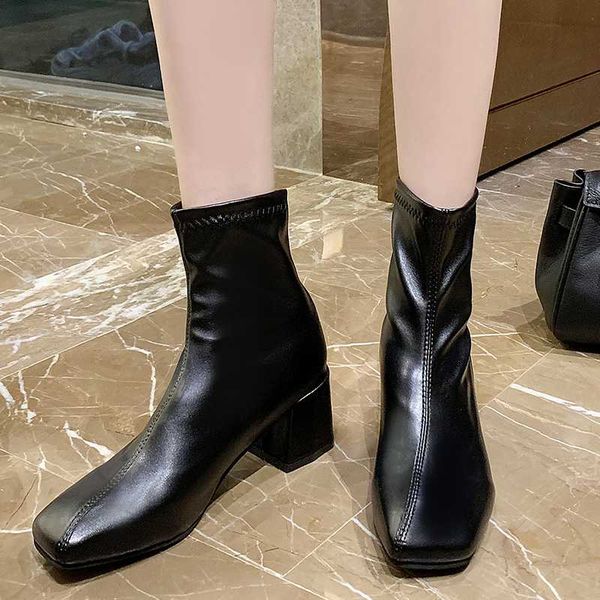 высокое качество pu leather ботильоны для площади мода женщины toe упругие высокий каблук сапоги женщина черный бежевый скольжение на botas, Black
высокое качество pu leather ботильоны для площади мода женщины toe упругие высокий каблук сапоги женщина черный бежевый скольжение на botas, Black