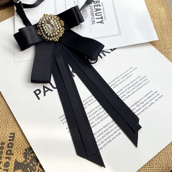 новые ультрамодного handmade bow tie женщины колледжа ветер британского лондон корейского кружево лента streamer кружево рубашка бабочка муж, Blue;purple
новые ультрамодного handmade bow tie женщины колледжа ветер британского лондон корейского кружево лента streamer кружево рубашка бабочка муж, Blue;purple