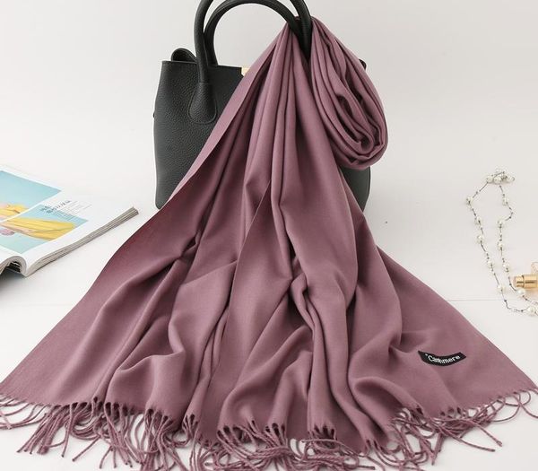 2020 winter scarf solid thick women cashmere scarves neck head warm hijabs pashmina lady shawls and wraps bandana tassel t200818, Blue;gray
2020 winter scarf solid thick women cashmere scarves neck head warm hijabs pashmina lady shawls and wraps bandana tassel t200818, Blue;gray