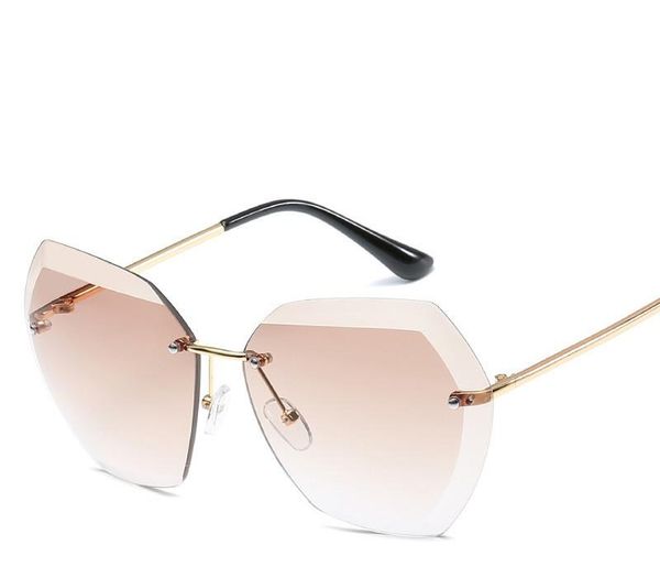 2019 rimless солнцезащитные очки для женщин солнцезащитные очки женщина vintage вождения солнцезащитные очки lady солнцезащитные очки for88, White;black
2019 rimless солнцезащитные очки для женщин солнцезащитные очки женщина vintage вождения солнцезащитные очки lady солнцезащитные очки for88, White;black