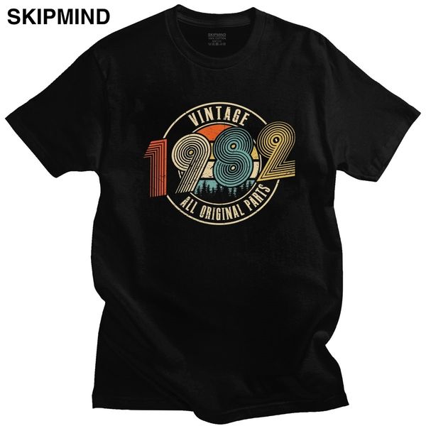 vintage made in 1982 tshirt мужчины 100% хлопок тридцать восьмой день рождения 38 лет тис моды t shirt коротким рукавом футболки одежда пода
vintage made in 1982 tshirt мужчины 100% хлопок тридцать восьмой день рождения 38 лет тис моды t shirt коротким рукавом футболки одежда пода