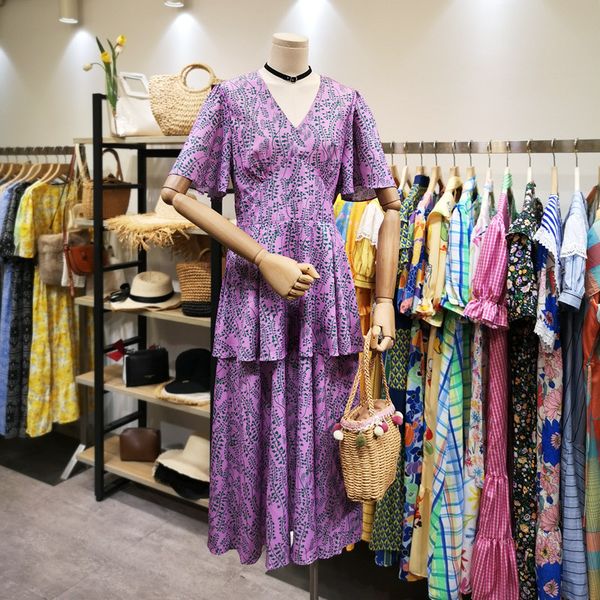 casual dresses ins korean style chic fashion floral print v-neck cascading ruffles elegant summer dress for ladies 2021 maxi vintage, Black;gray
casual dresses ins korean style chic fashion floral print v-neck cascading ruffles elegant summer dress for ladies 2021 maxi vintage, Black;gray
