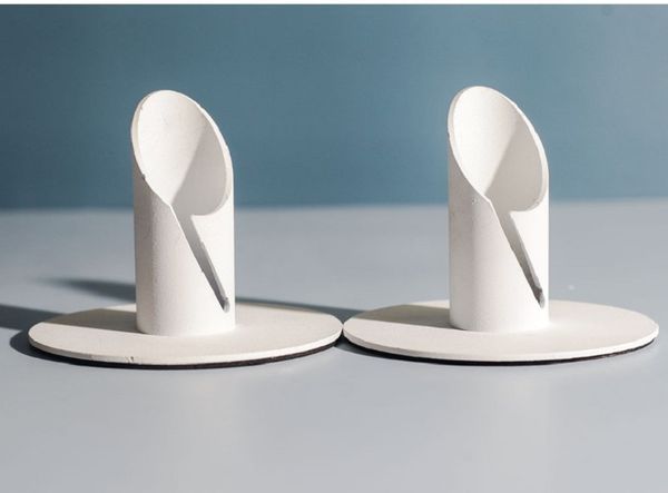 2020 new black and white candlestick sand blasting cutting process iron metal candle holder candle holders white 002
2020 new black and white candlestick sand blasting cutting process iron metal candle holder candle holders white 002