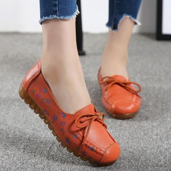 women's floral printed leather shoes woman design vintage retro casual shoes slip on low heel comfortable maggie's walker, Black
women's floral printed leather shoes woman design vintage retro casual shoes slip on low heel comfortable maggie's walker, Black
