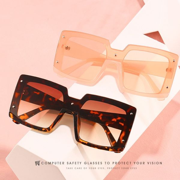 sunglasses qpeclou 2021 vintage rivet women fashion brand designer plastic square sun glasses female mirror shades oculos, White;black
sunglasses qpeclou 2021 vintage rivet women fashion brand designer plastic square sun glasses female mirror shades oculos, White;black