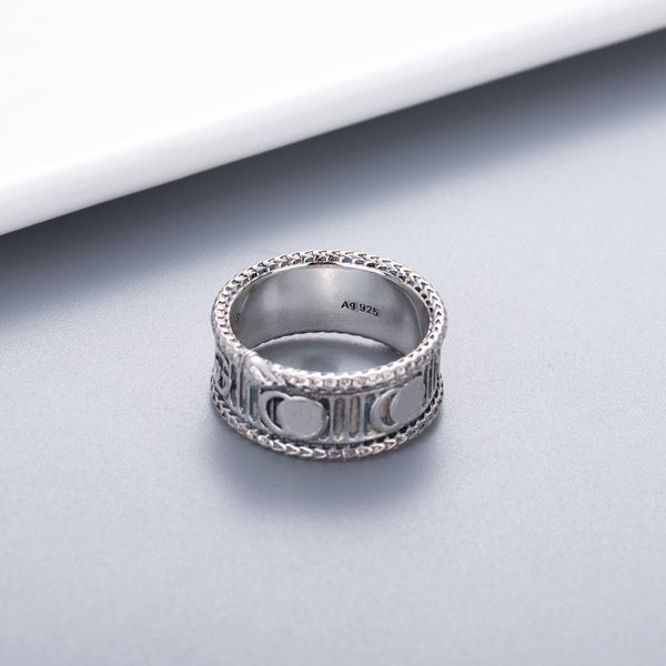 selling silver plated ring three-dimensional king snake stripe ring for personality hip hop ring fashion jewelry supply
selling silver plated ring three-dimensional king snake stripe ring for personality hip hop ring fashion jewelry supply