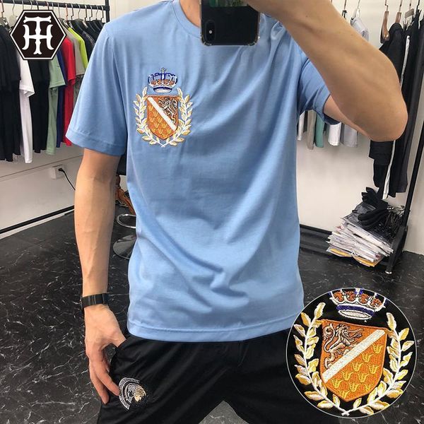 men's short-sleeved t-shirt men's fashion brand mercerized cotton t-shirt crown embroidery european ice silk clothes men's t, White;black
men's short-sleeved t-shirt men's fashion brand mercerized cotton t-shirt crown embroidery european ice silk clothes men's t, White;black