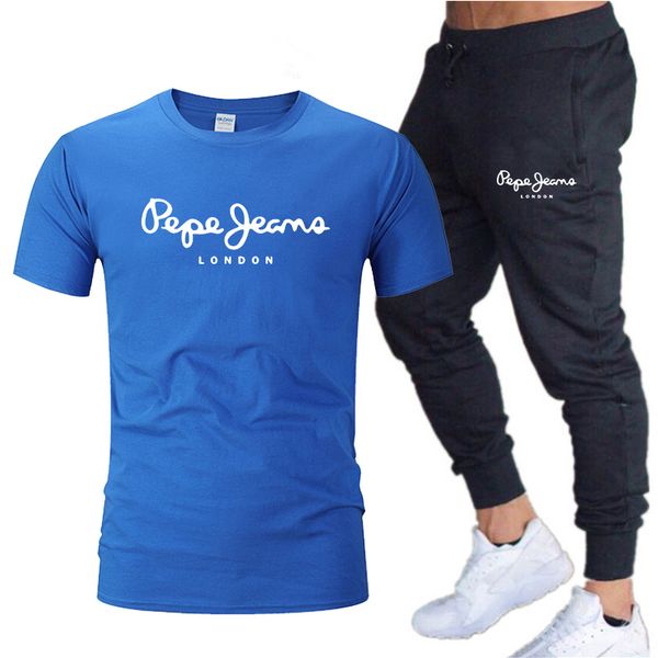 casual men's sportswear clothing summer men's suit workout clothes sports suit short sleeve t-shirt + trousers sports 2-piece se, Gray
casual men's sportswear clothing summer men's suit workout clothes sports suit short sleeve t-shirt + trousers sports 2-piece se, Gray