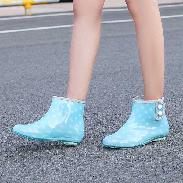 boots woman ankle rain boot 2021 women print buckle jelly wedge ladies non slip footwear women's waterproof floral female fashion shoe, Black
boots woman ankle rain boot 2021 women print buckle jelly wedge ladies non slip footwear women's waterproof floral female fashion shoe, Black