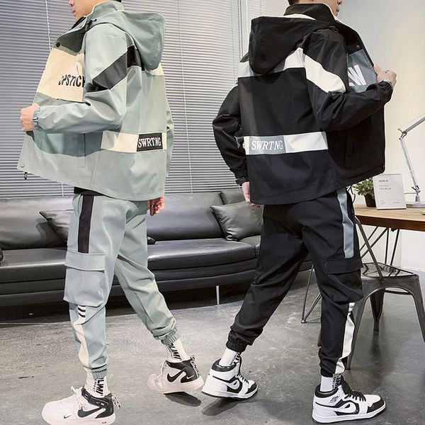 running sets fashion tracksuit contrast color jacket coat hip hop street dance mens 2-piece set letter printed loose suit couple clothes, Black;blue
running sets fashion tracksuit contrast color jacket coat hip hop street dance mens 2-piece set letter printed loose suit couple clothes, Black;blue
