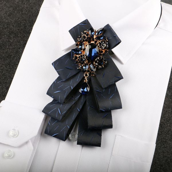 bow ties 2021 fashion rhinestone bowtie british style business formal dress tie men's bridegroom wedding accessories, Black;gray
bow ties 2021 fashion rhinestone bowtie british style business formal dress tie men's bridegroom wedding accessories, Black;gray