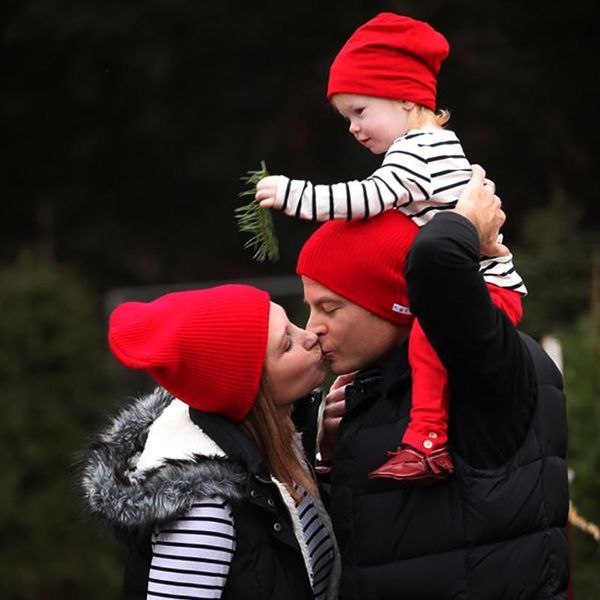 solid 3pcs mom dad kids family matching parent kids 0-3t hat boys girls winter warm knitted beanie womens mens casual cap, Blue;gray 
solid 3pcs mom dad kids family matching parent kids 0-3t hat boys girls winter warm knitted beanie womens mens casual cap, Blue;gray