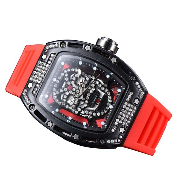2020 european and american men's casual watches new skull full of diamond fashion watches for men and women no more than quartz watches, Slivery;brown
2020 european and american men's casual watches new skull full of diamond fashion watches for men and women no more than quartz watches, Slivery;brown
