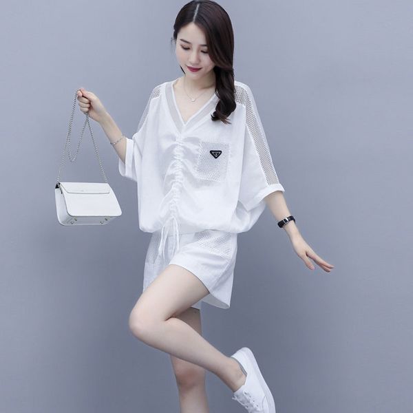 hollow-out stitching fashionable casual suit women's 2020 summer and shorts large size women's clothing new korean style all-match, Gray 
hollow-out stitching fashionable casual suit women's 2020 summer and shorts large size women's clothing new korean style all-match, Gray